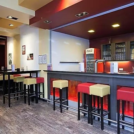 Vandrarhem City-hostel Koeln-riehl *